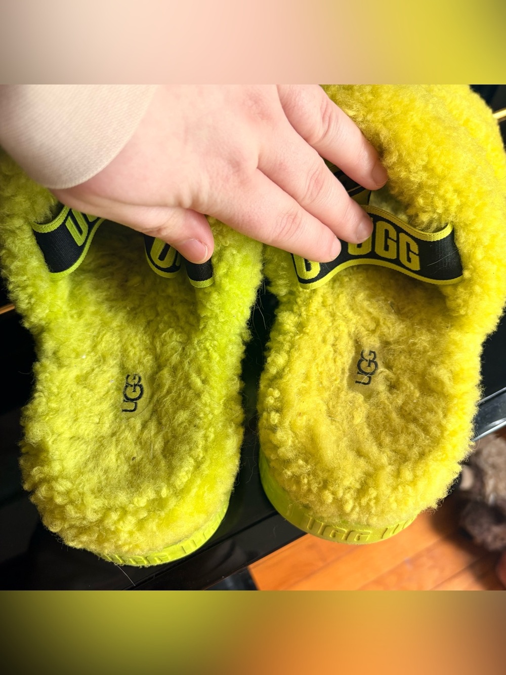 UGG Neon Yellow Fluff Slide with Branded Elastic Strap - Picture 4 of 5
